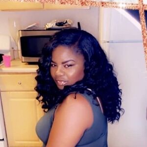 Meet your Posher, Shayla